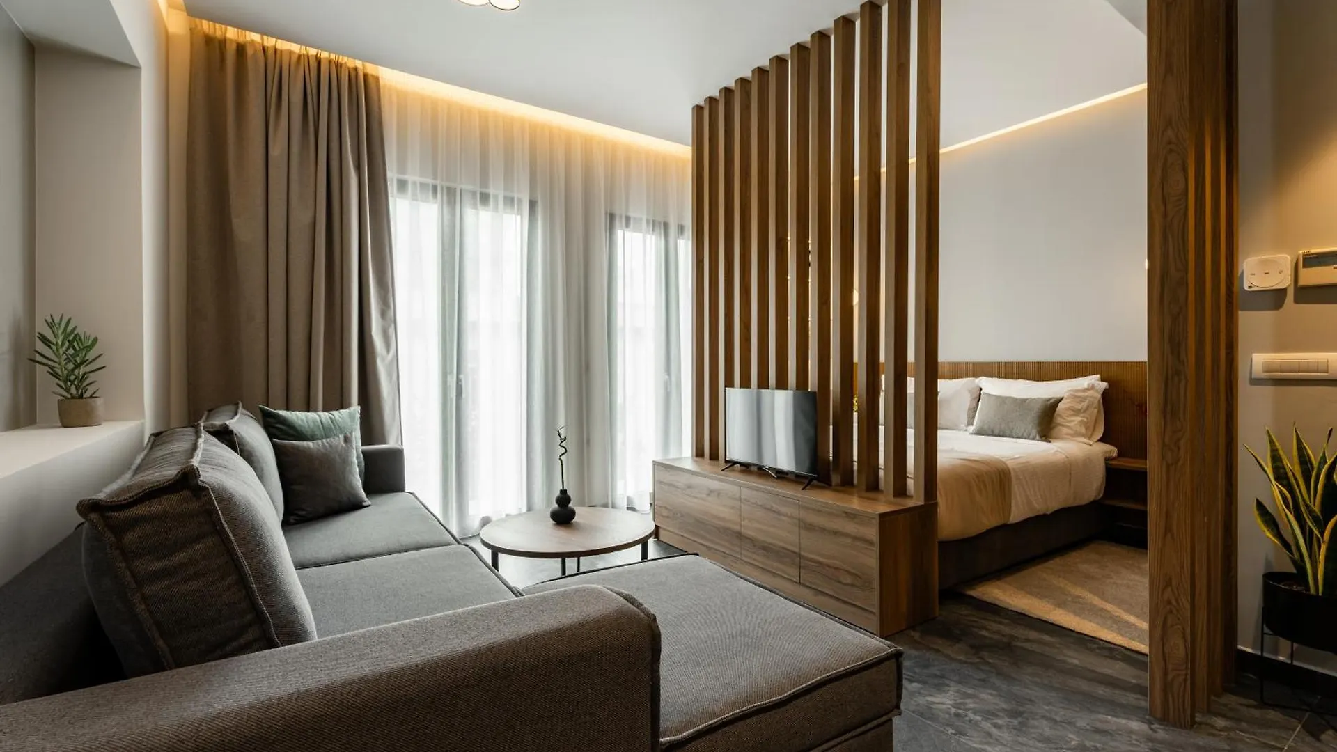הרקליון Omikron Luxury Residences 0*,  יוון