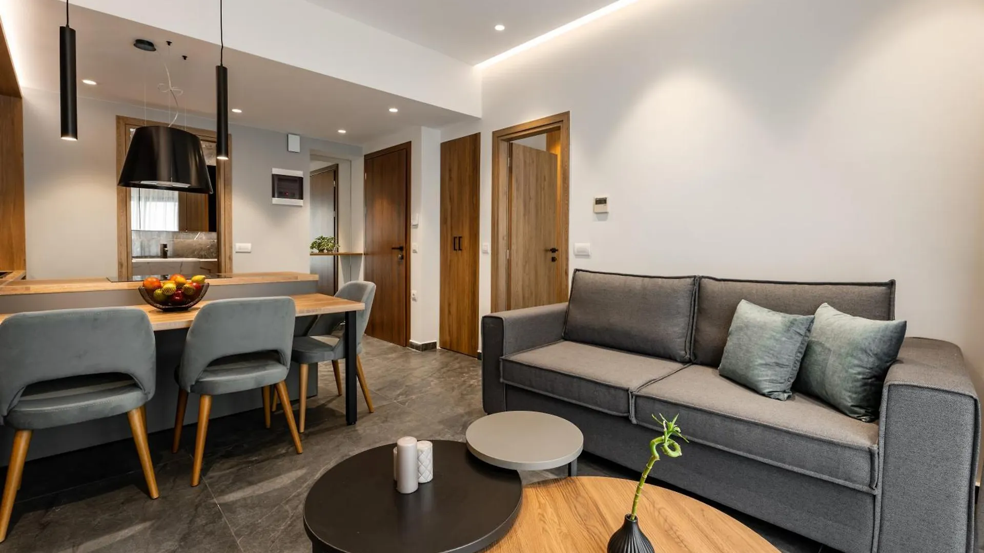 Omikron Luxury Residences Iraklio 0*,  Řecko